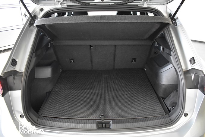 VOLKSWAGEN Tiguan 2.0 TDI 150 CV DSG R-Line